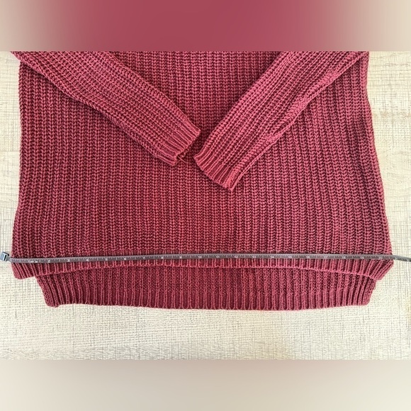 Forever21 Red Heavy Knitted Long Sleeve Sweater Size Medium - Picture 9 of 10